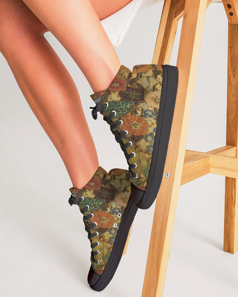 Autumn play Women's Hightop Canvas Shoe - Black