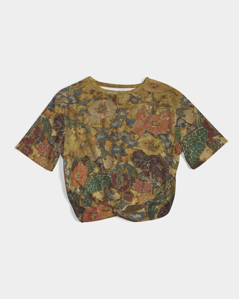 Autumn play Women's All-Over Print Twist-Front Cropped Tee