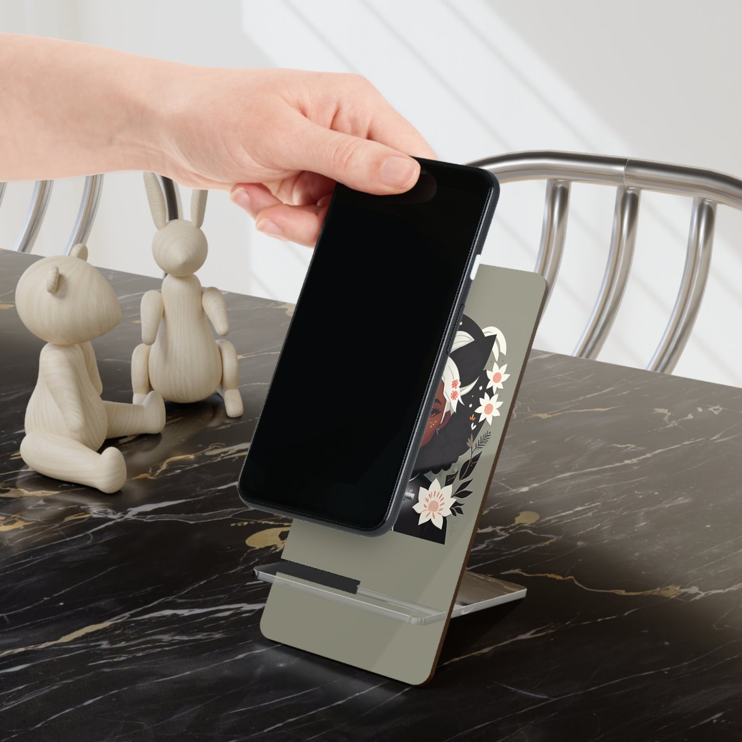 Nubian Mobile Display Stand for Smartphones