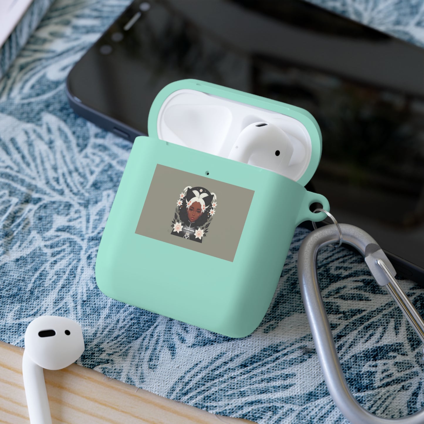 Nubian Silverfox AirPods and AirPods Pro Case Cover