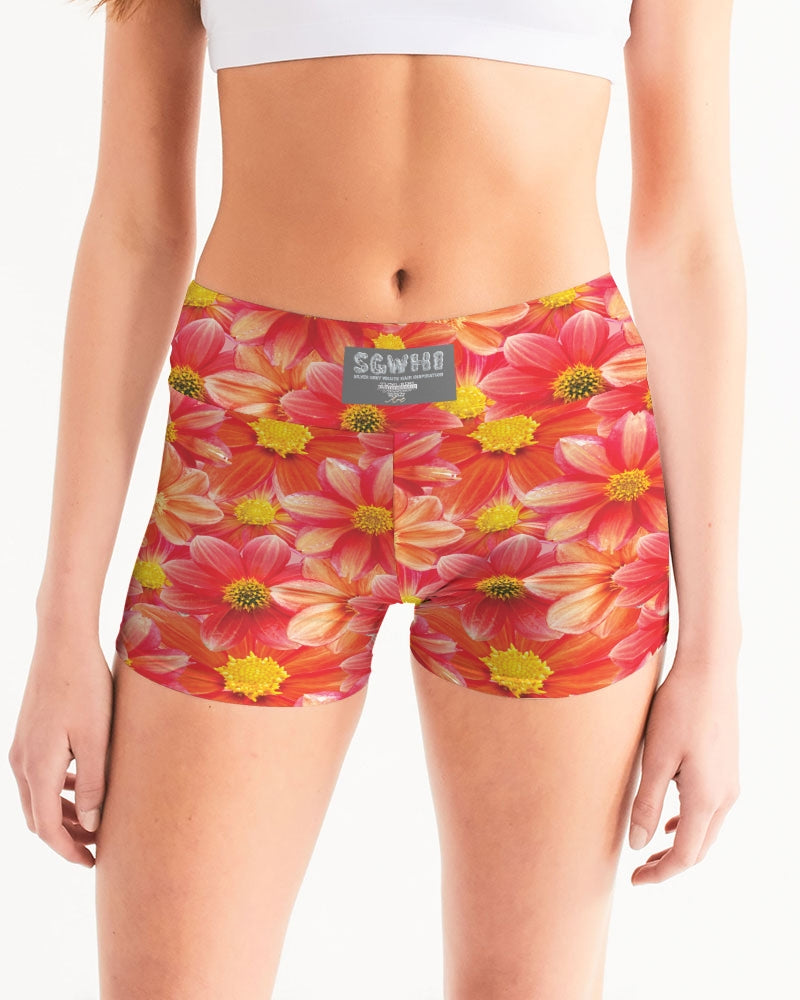 Beautiful blood orange flower design Women's All-Over Print Mid-Rise Yoga Shorts