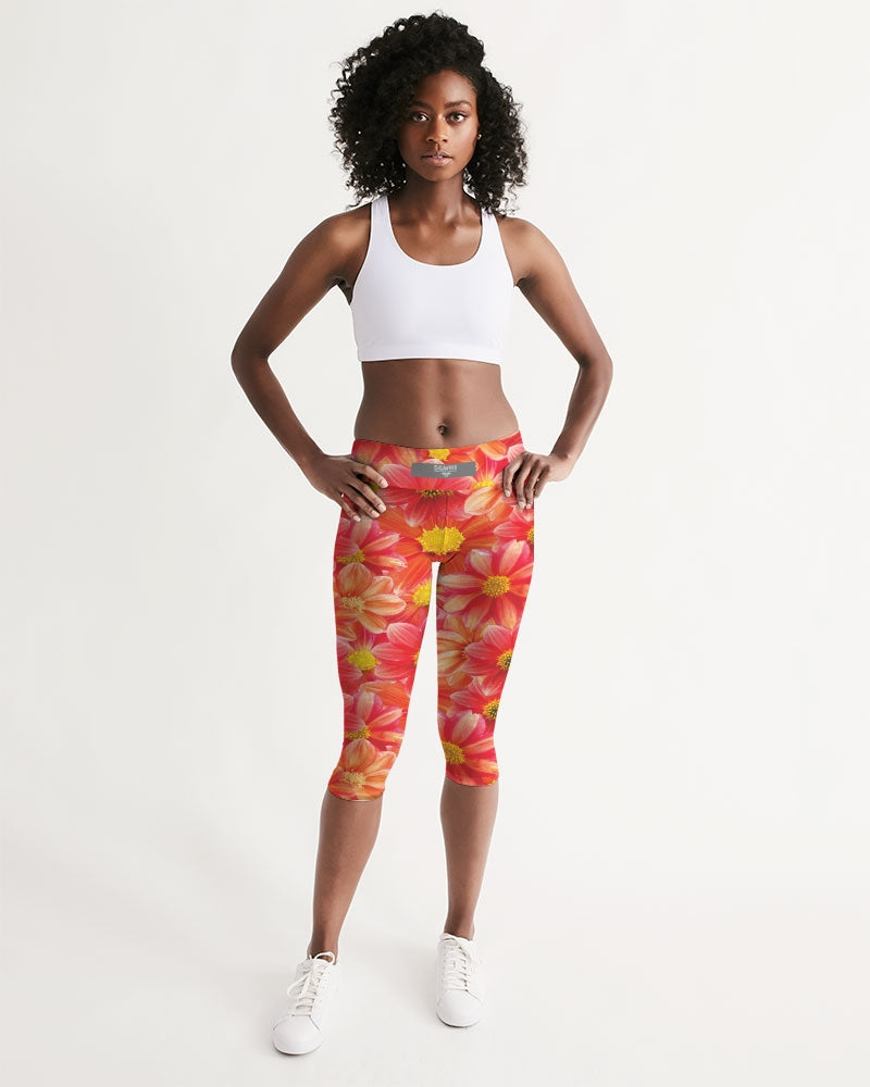 Beautiful blood orange flower design Women's All-Over Print Mid-Rise Capri