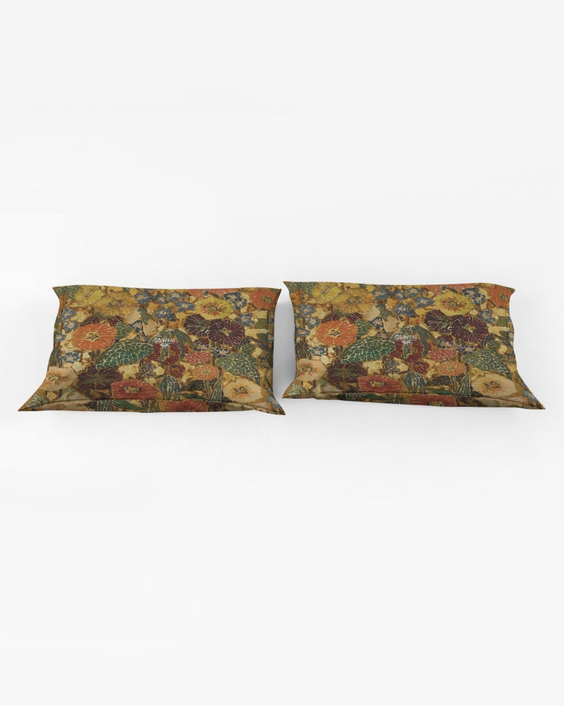 Autumn play Queen Pillow Case