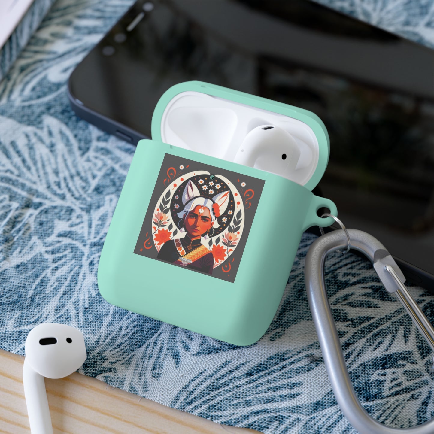 Indian silverfox AirPods and AirPods Pro Case Cover