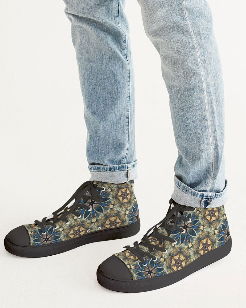 Green & Dark Blue almost star pattern. Men's Hightop Canvas Shoe - Black