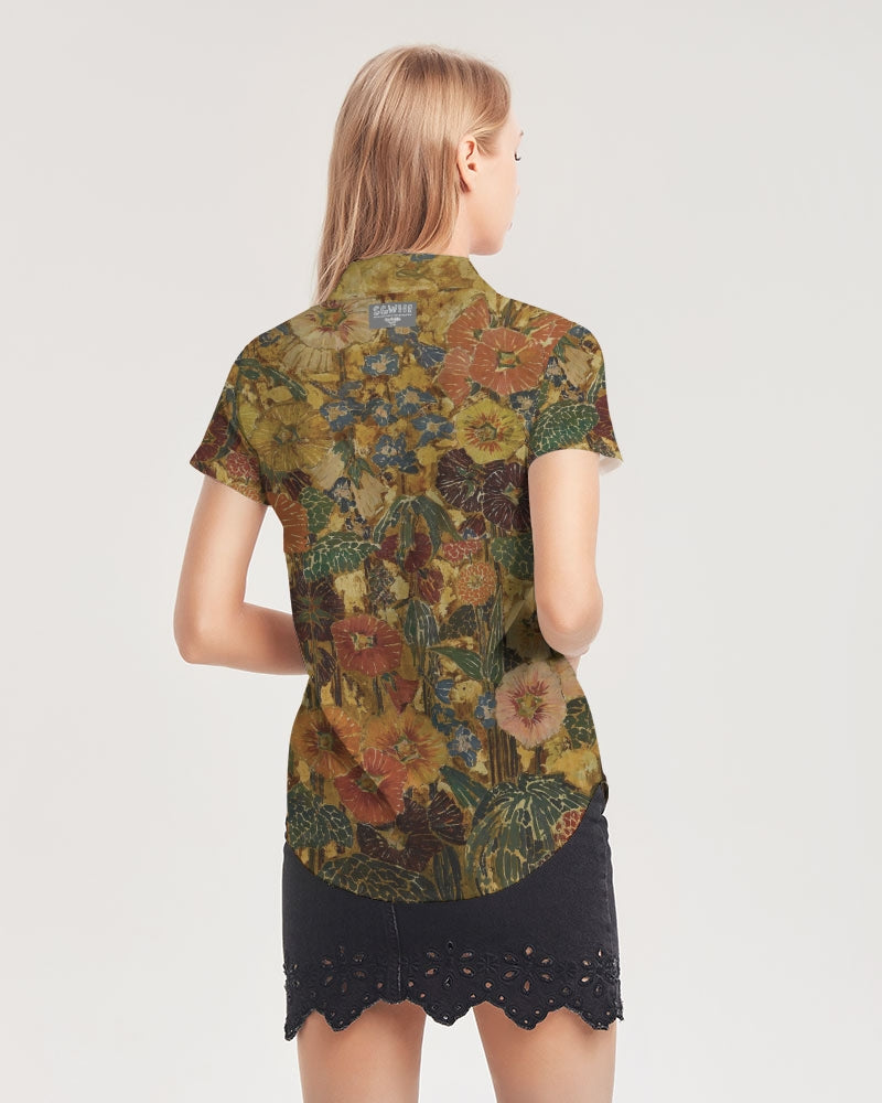 Autumn play Women's All-Over Print Short Sleeve Button Up