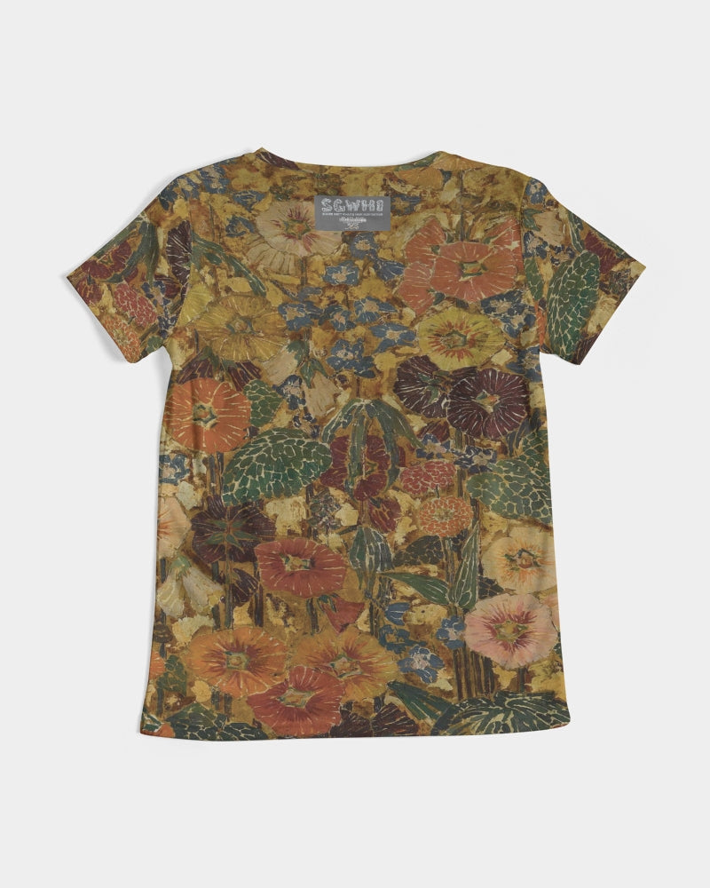 Autumn play Women's All-Over Print V-Neck Tee