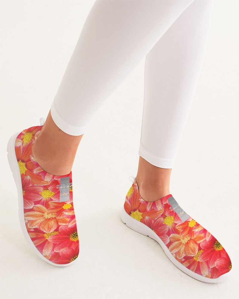 Beautiful blood orange flower design Women's Slip-On Flyknit Shoe