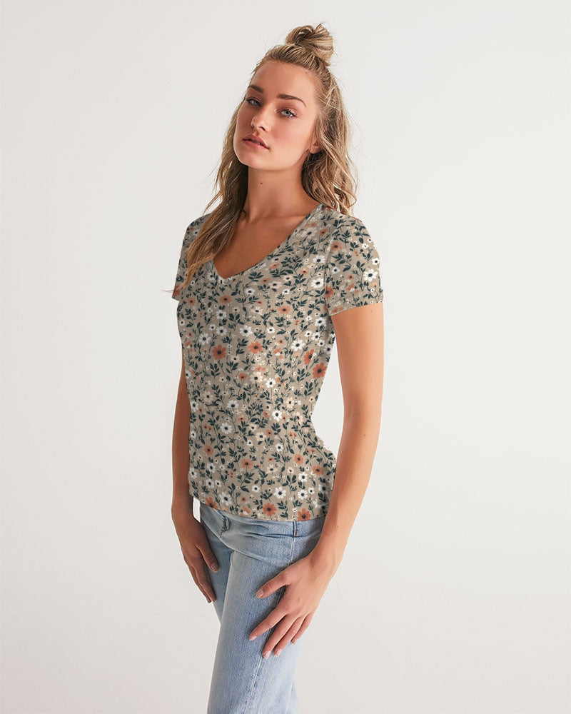 Busy and pretty Women's All-Over Print V-Neck Tee