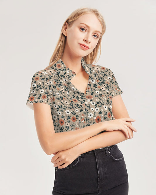 Busy and pretty Women's All-Over Print Short Sleeve Button Up