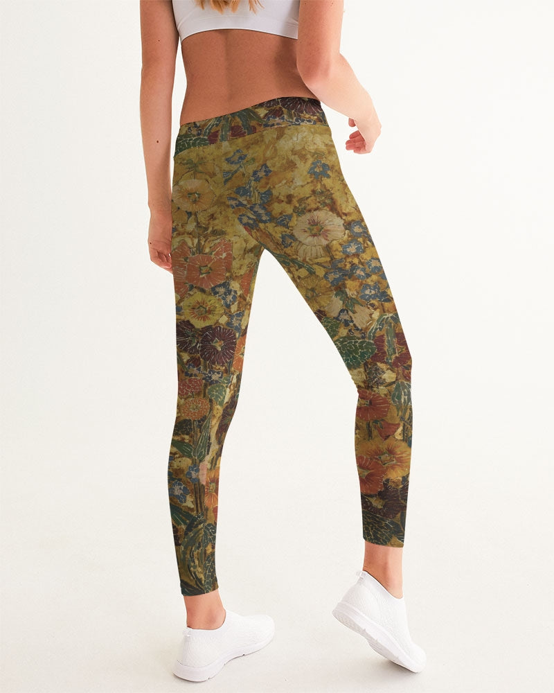 Autumn play Women's All-Over Print Yoga Pants