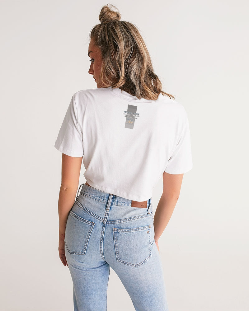 will not dye till i die Women's Twist-Front Cropped Tee