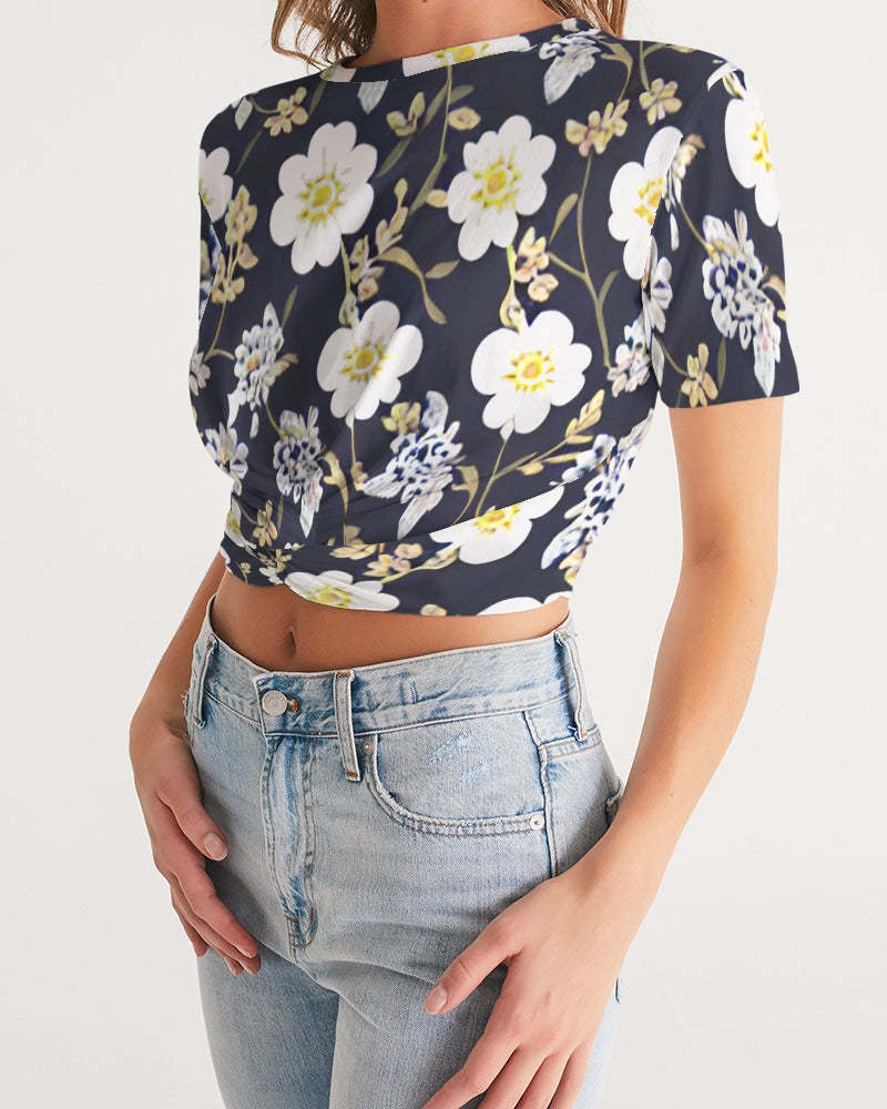 Pink flower black background Women's All-Over Print Twist-Front Cropped Tee