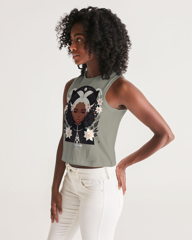 Nubian girl silver fox Women's Cropped Tank