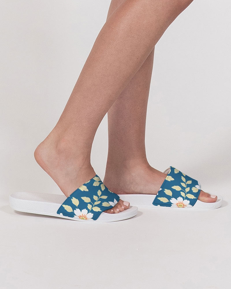 Dark blue background and white flower pattern Women's Slide Sandal