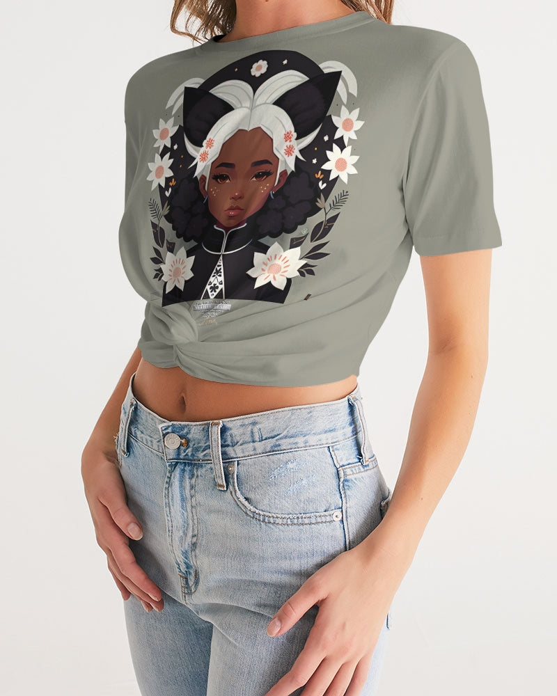 Nubian girl silver fox Women's Twist-Front Cropped Tee