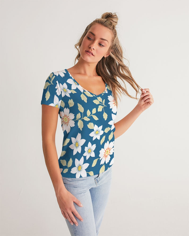 Dark blue background and white flower pattern Women's All-Over Print V-Neck Tee