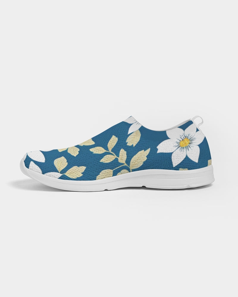 Dark blue background and white flower pattern Women's Slip-On Flyknit Shoe