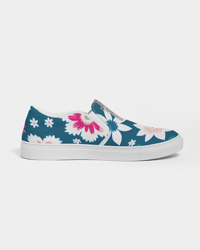 Beautiful floral pattern Women's Slip-On Canvas Shoe