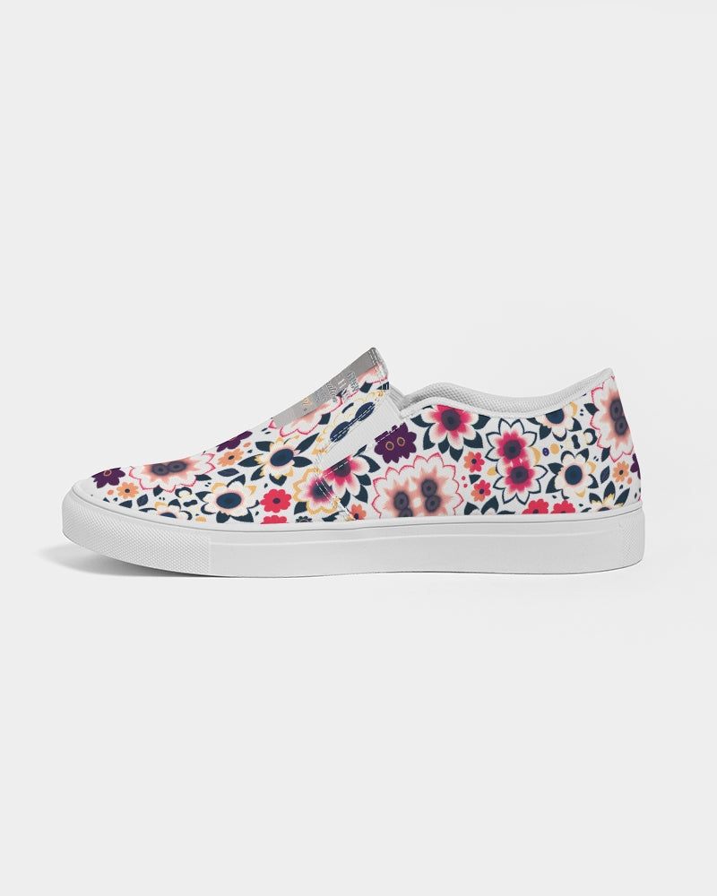 Abstract flower pattern Women's Slip-On Canvas Shoe