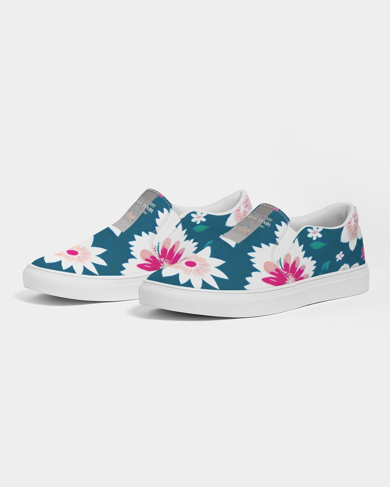 Beautiful floral pattern Women's Slip-On Canvas Shoe