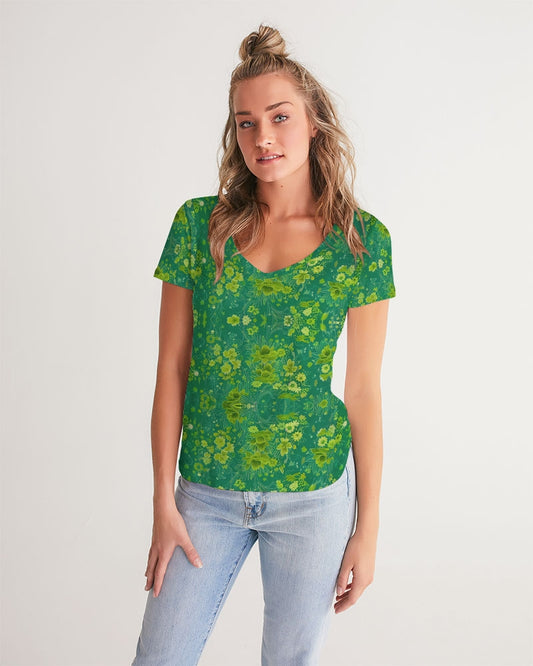 Green lush Repeat pattern Women's V-Neck Tee