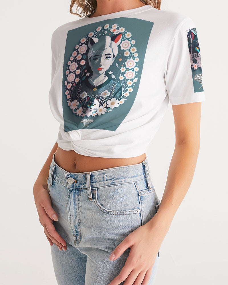 Silverfox flower Women's Twist-Front Cropped Tee