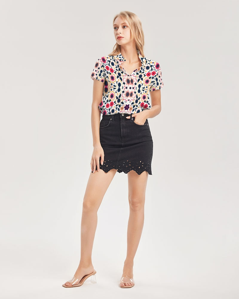 Abstract flower pattern Women's All-Over Print Short Sleeve Button Up