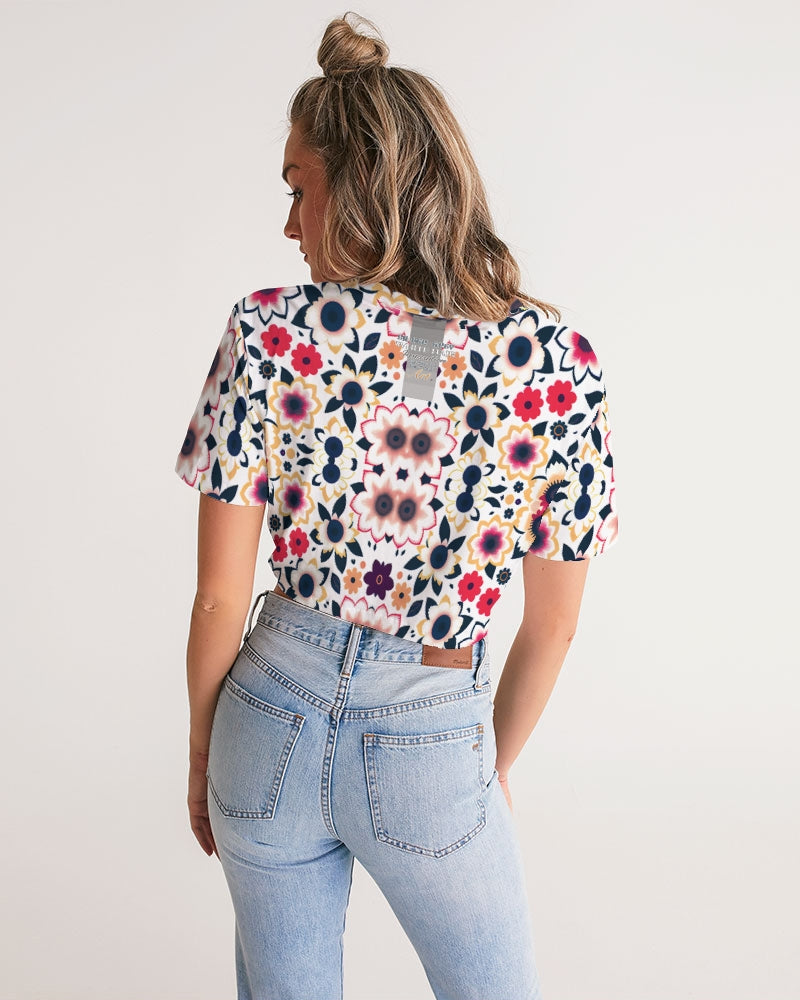 Abstract flower pattern Women's All-Over Print Twist-Front Cropped Tee