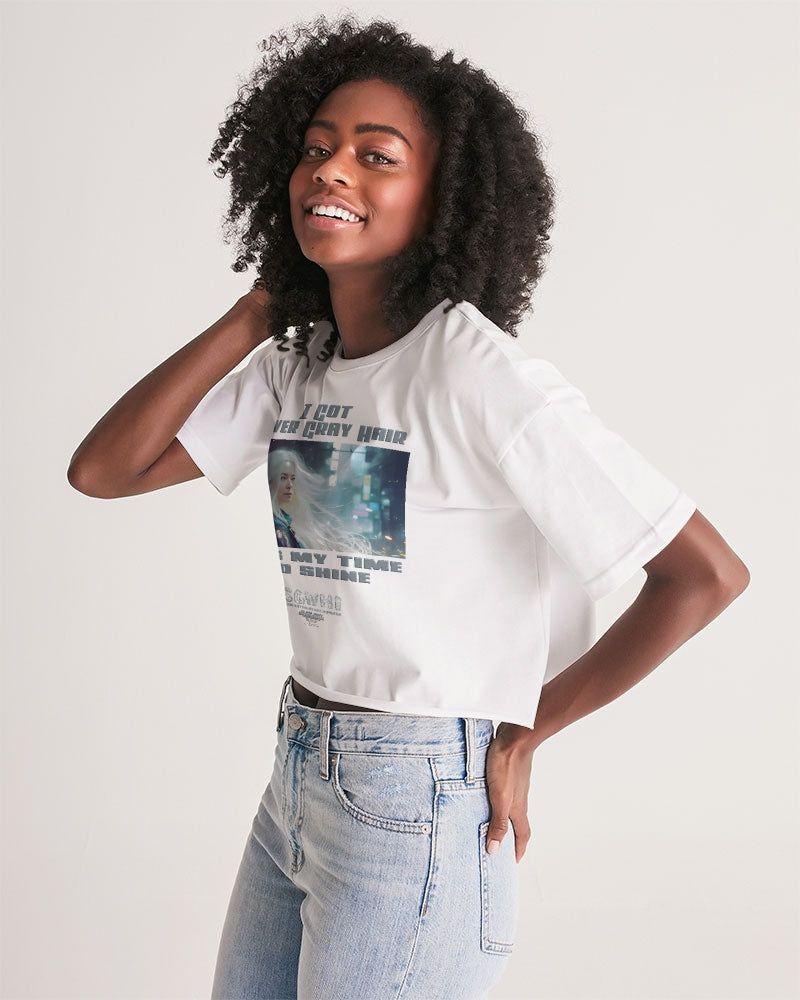 Beautiful white woman my time to shine Women's All-Over Print Lounge Cropped Tee