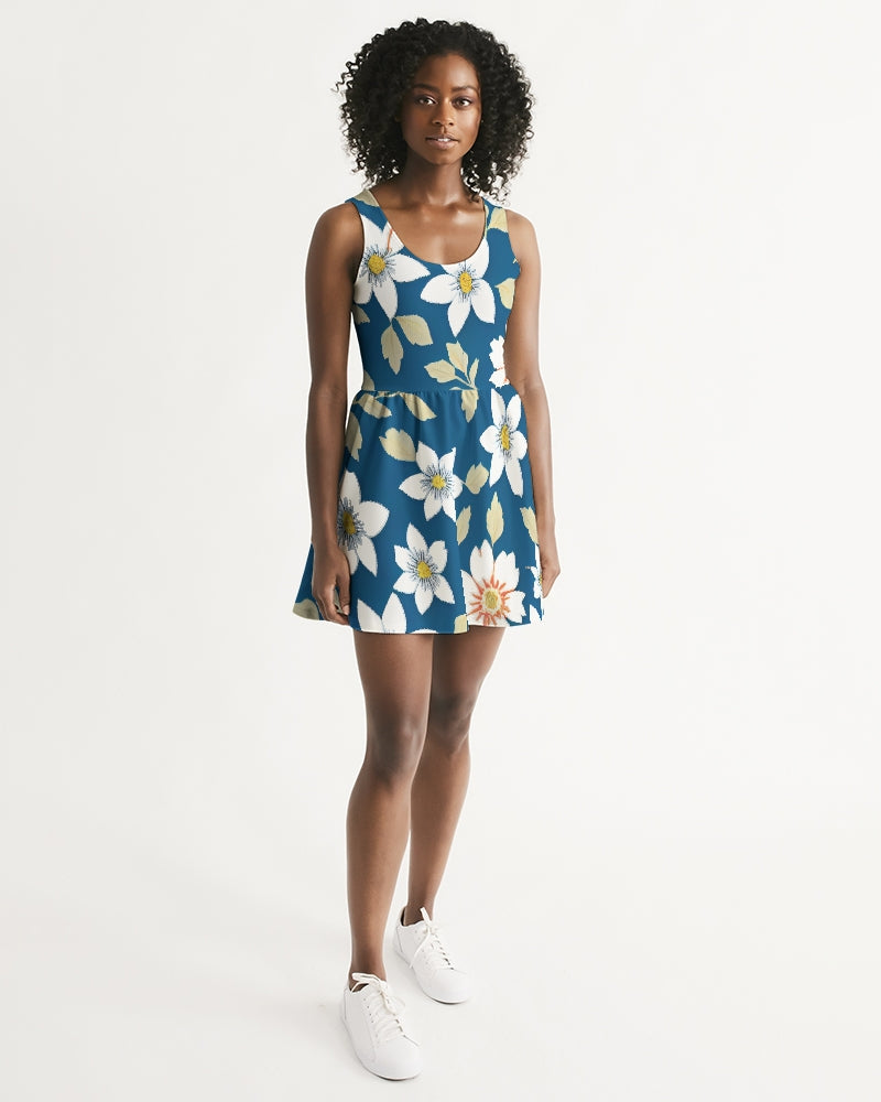 Dark blue background and white flower pattern Women's All-Over Print Scoop Neck Skater Dress