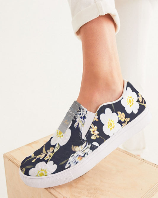 Pink flower black background Women's Slip-On Canvas Shoe