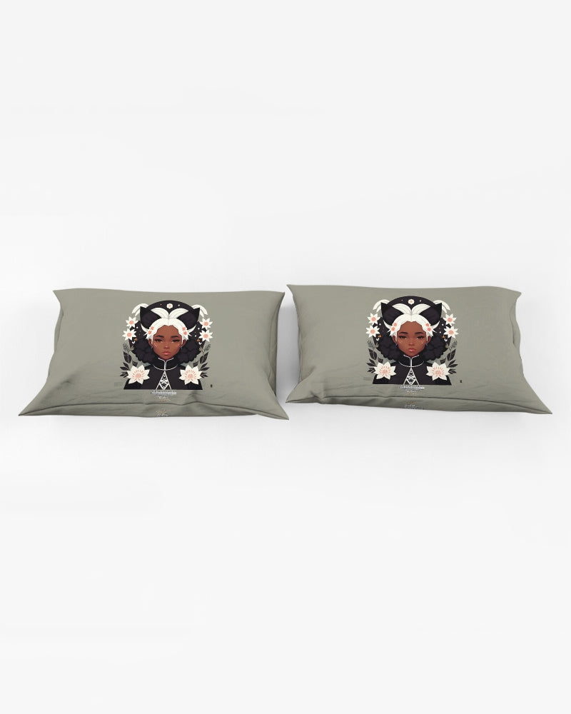 Nubian girl silver fox Queen Pillow Case