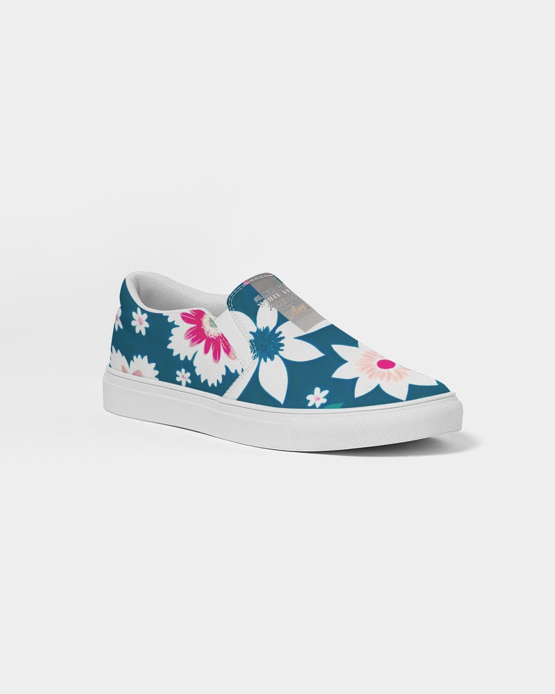 Beautiful floral pattern Women's Slip-On Canvas Shoe