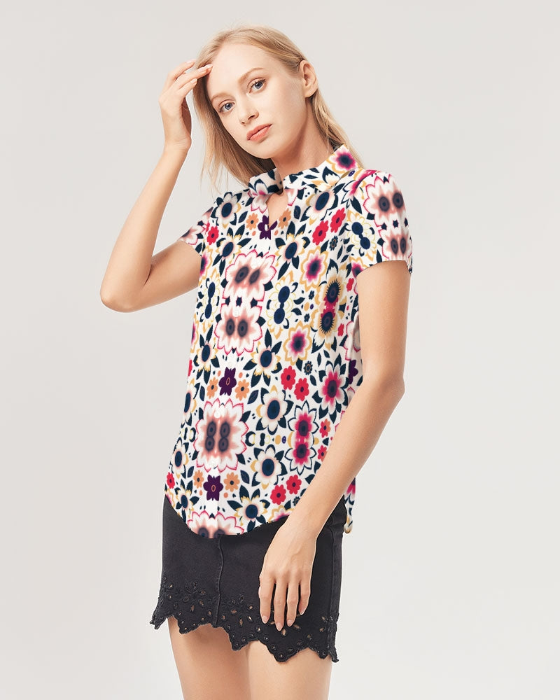 Abstract flower pattern Women's All-Over Print Short Sleeve Button Up