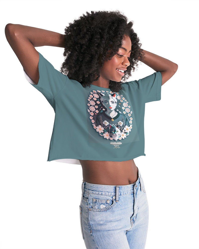 Silverfox flower Women's Lounge Cropped Tee