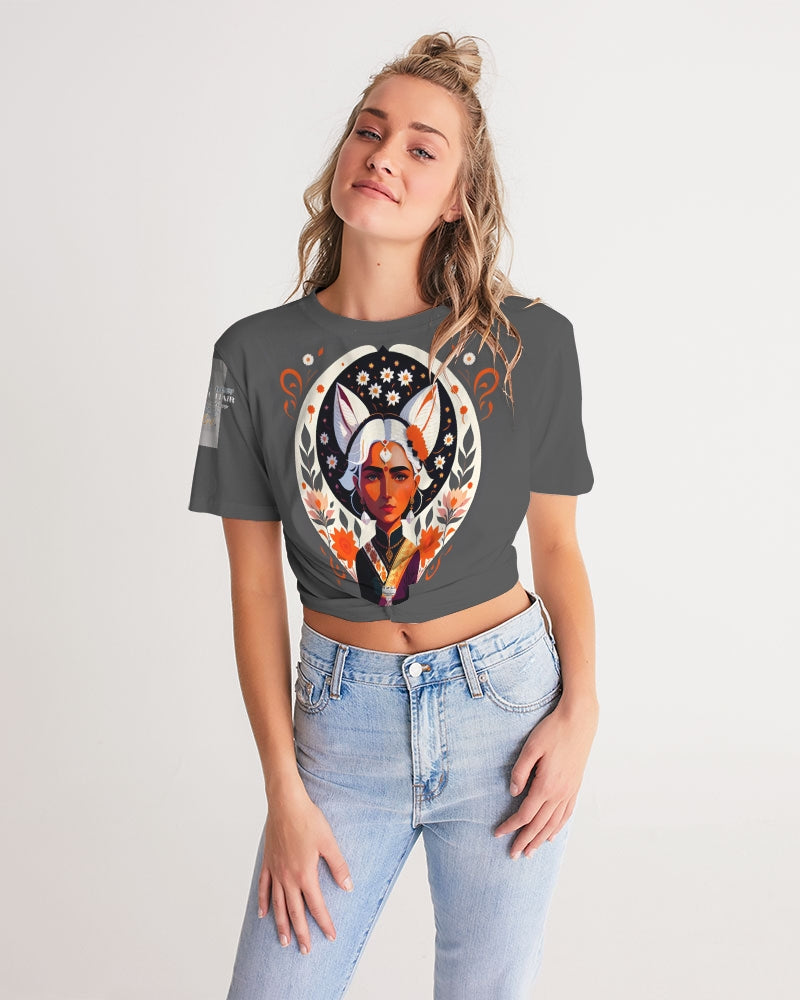 Indian Silver fox Women's Twist-Front Cropped Tee