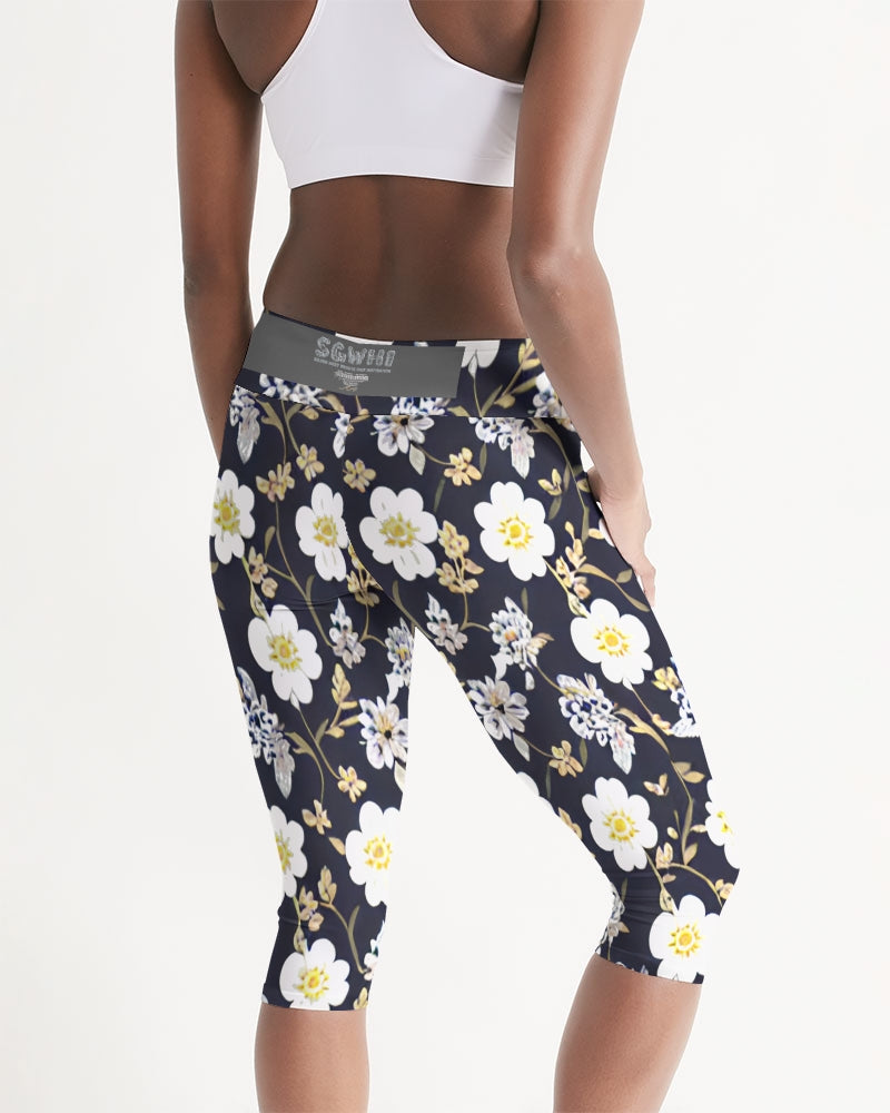 Pink flower black background Women's All-Over Print Mid-Rise Capri