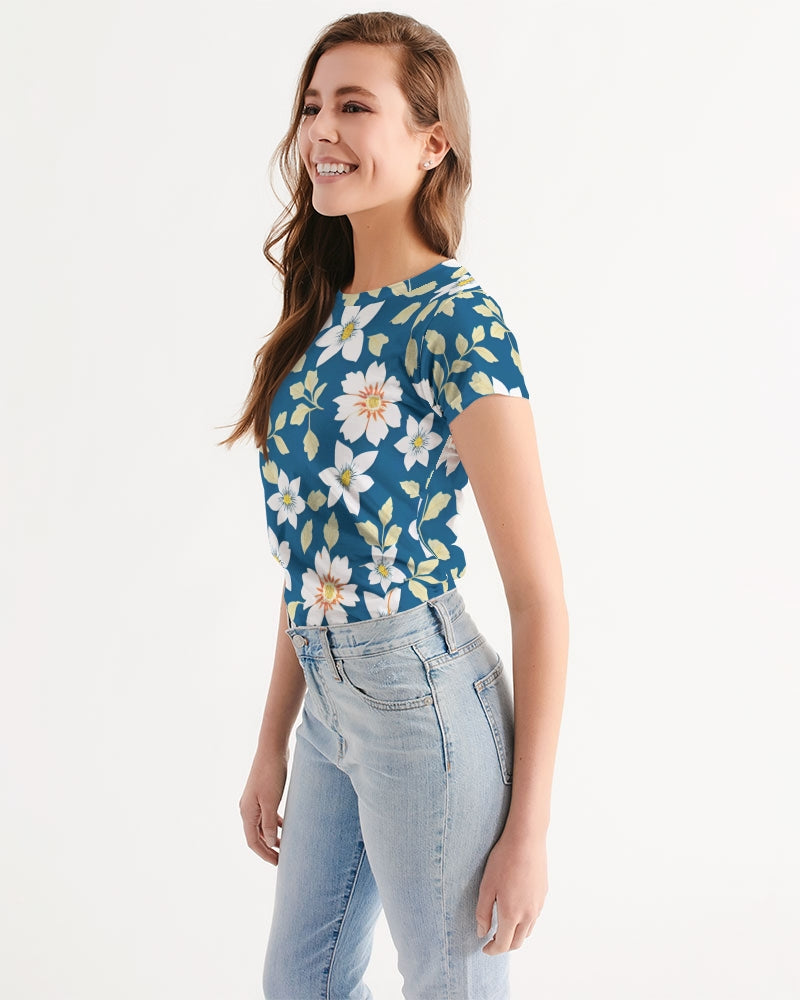 Dark blue background and white flower pattern Women's All-Over Print Tee