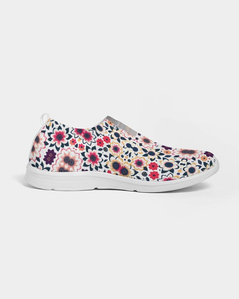 Abstract flower pattern Women's Slip-On Flyknit Shoe