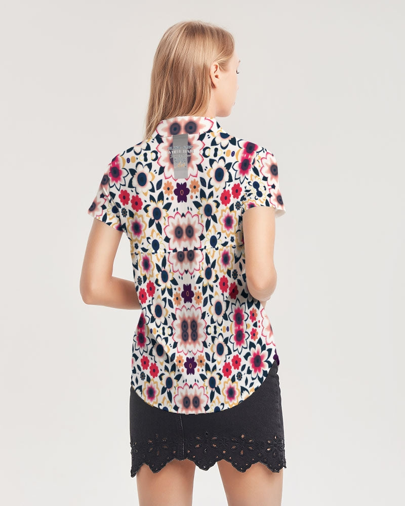 Abstract flower pattern Women's All-Over Print Short Sleeve Button Up