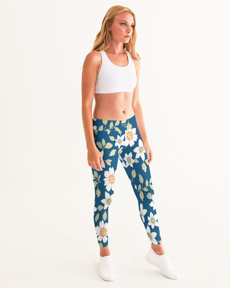 Dark blue background and white flower pattern Women's All-Over Print Yoga Pants