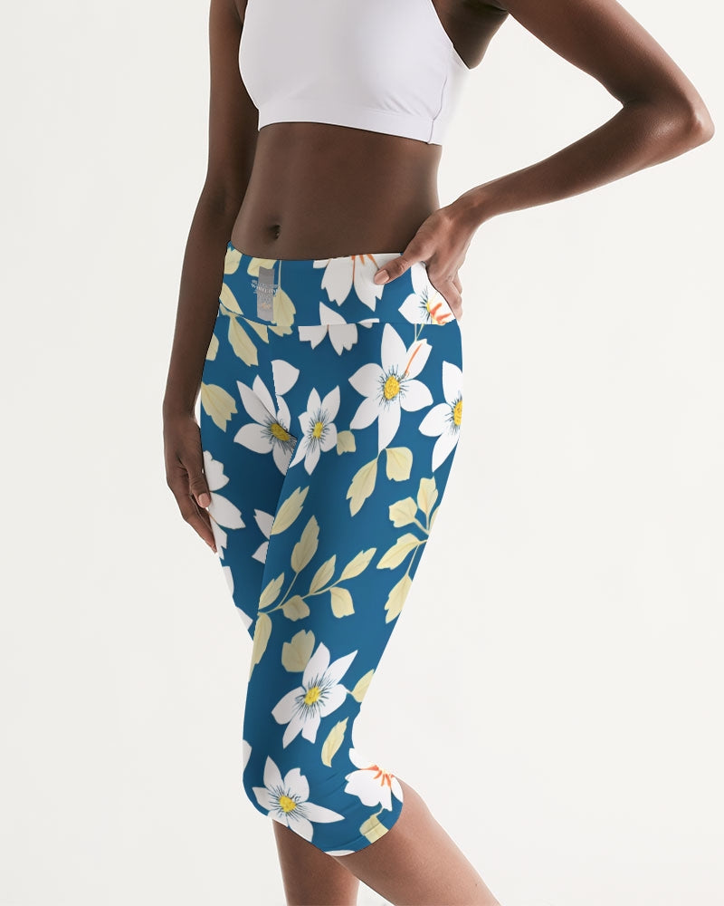 Dark blue background and white flower pattern Women's All-Over Print Mid-Rise Capri