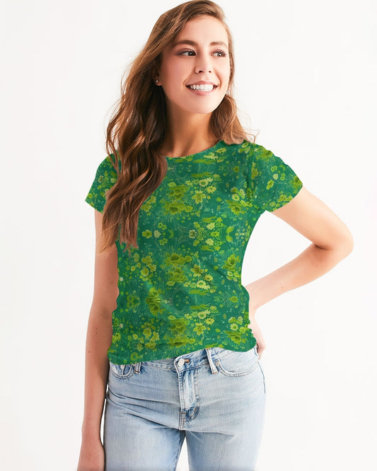 Green lush Repeat pattern Women's Tee