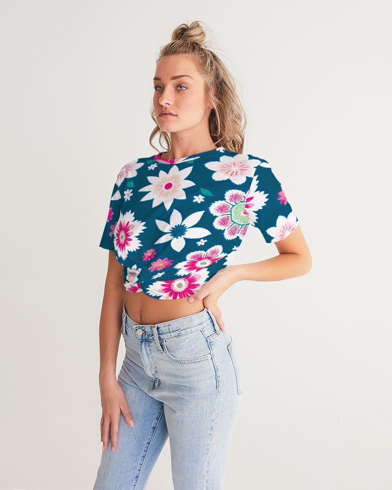 Beautiful floral pattern Women's All-Over Print Twist-Front Cropped Tee