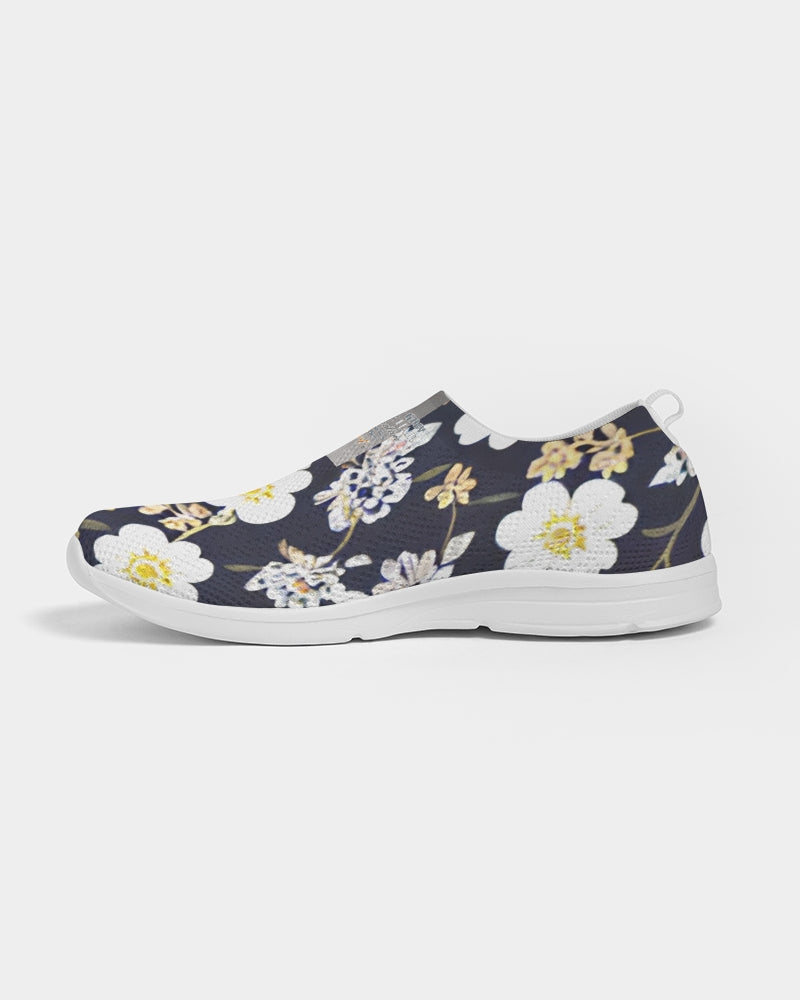 Pink flower black background Women's Slip-On Flyknit Shoe