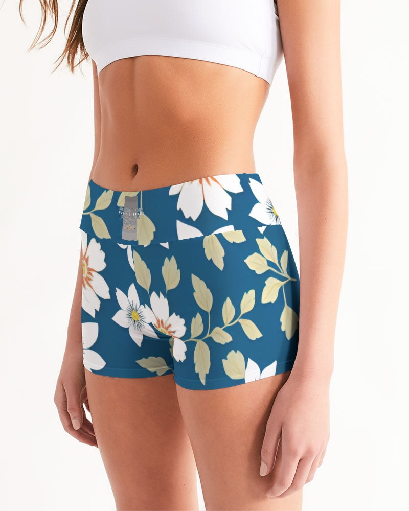 Dark blue background and white flower pattern Women's All-Over Print Mid-Rise Yoga Shorts