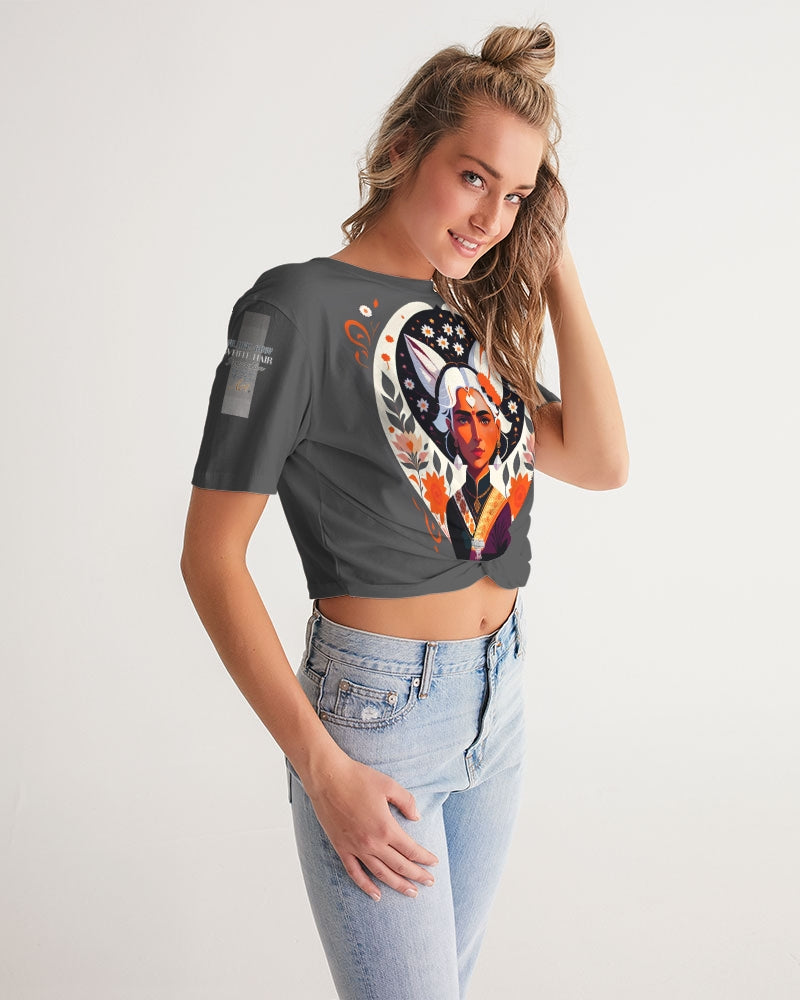 Indian Silver fox Women's Twist-Front Cropped Tee